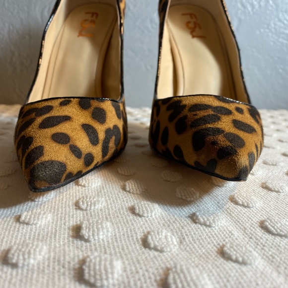 FSJ Women Sexy Leopard Printed Dress Shoes Pointy Toe High Heels Stilettos Pumps - Picture 2 of 14